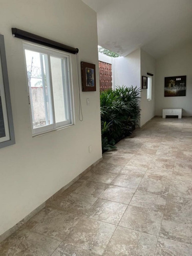 Residencia En Venta En Lomas De Cuernavaca En Paseo De La Reforma