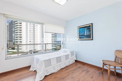Departamento En Venta En Playa Mansa - 3 Dorm Y Dep. - Reciclado - Complejo Lincoln Center - Torre Jefferson