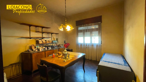 Imagen 4 de 13 de 2 Ph En Venta C/patio - Rucci Al 4600 - Loiacono Propiedades