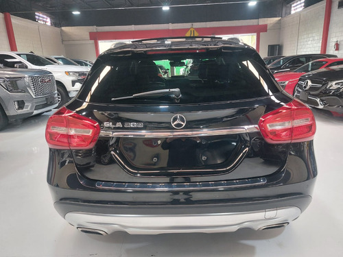 Mercedes-Benz Clase GLA 1.6 200 Cgi Sport At