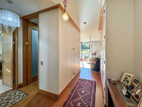 Departamento En Venta De 4 Dorm. En Lo Barnechea