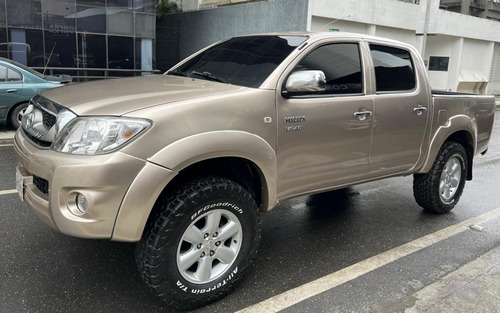 Imagen 1 de 10 de Toyota Hilux Kavak Año 2011