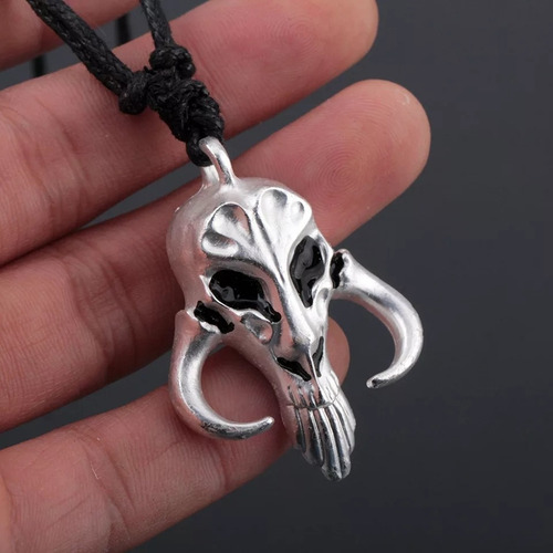 Imagen 3 de 5 de Collar Mandalorian Mythosaurio Star Wars