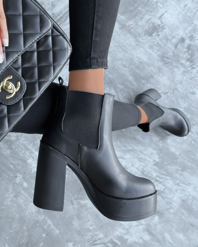 Imagen 4 de 9 de Bota Cuero Taco Alto Plataforma Tiffany