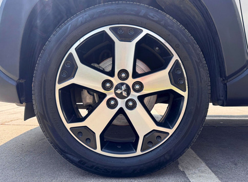 Mitsubishi Xpander 1.5 Xpander Cross At