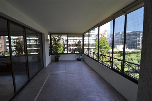 Departamento En Arriendo De 3 Dorm. En Las Condes