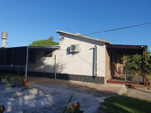 Hermosa Casa Con Piscina
