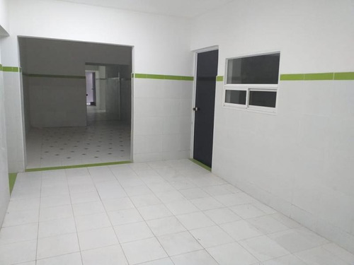 Imagen 14 de 17 de Casa En Arriendo En Soledad Centro