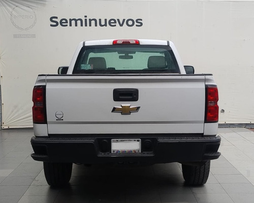 Chevrolet Silverado 4.3 1500 Cab Reg V6/ Man Aa At