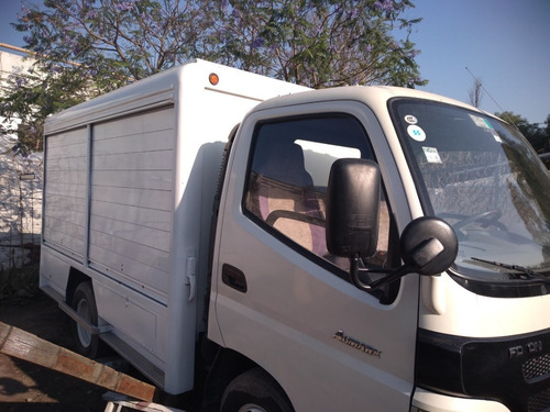 Imagen 8 de 15 de Caja Termica Refrigerada For Chevrolet Nissan