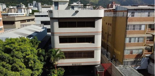 ¡venta! Edificio Comercial En La Zona Industrial De La Urbina