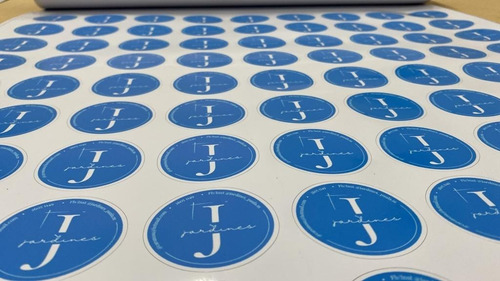 Imagen 3 de 9 de Stickers Adhesivos Calcomanias Vinilos Personalizados