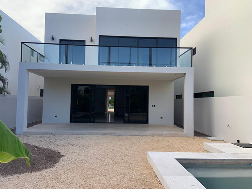 Casa En  Venta En Lagos Del Sol Cancun B-mpa8107