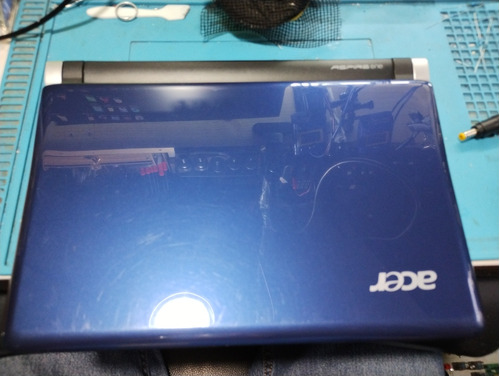 Acer Aspire One Mini Laptop 