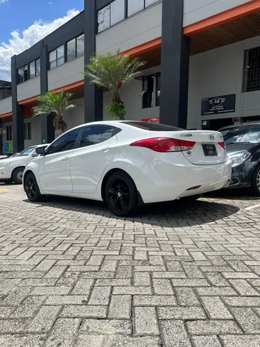 Hyundai Elantra 1.8 I35 Gls At