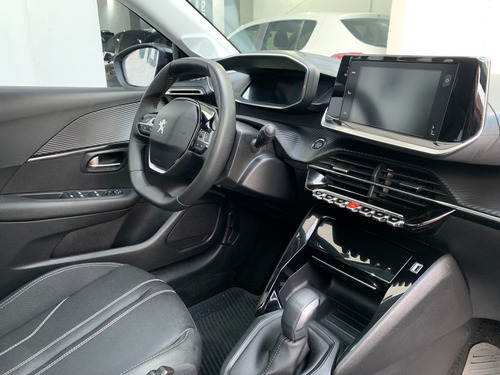 Imagen 22 de 25 de Peugeot 208 Feline Tiptronic 1.6 Año 2021 - Liv Motors