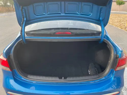 Kia Rio 1.6 L Sedan Mt