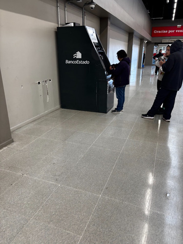 Arriendo Ubicación Inmejorable Frente Strip Center Unimarc
