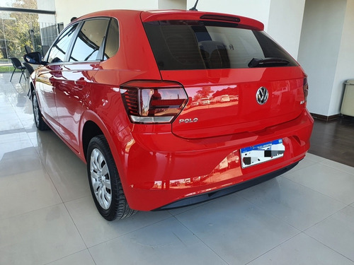 Imagen 4 de 11 de Volkswagen Gol Trend 2021 1.6 Highline Polo