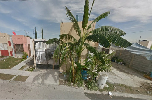 Casa En Remate Ubicada En C. Ciprés , Colinas De San Juan, Cdad. Benito Juárez, N.l. Sk04