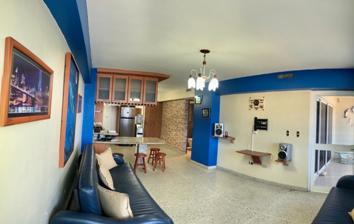 Imagen 10 de 14 de Alquiler De Apartamento En Playa Grande