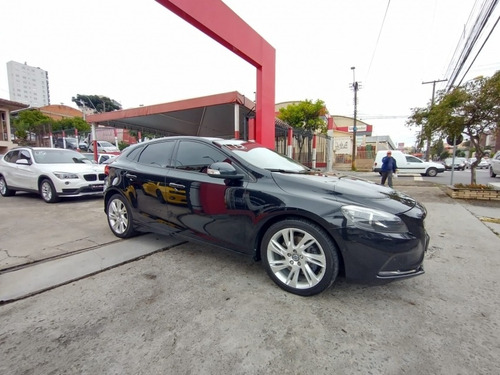 Imagem 1 de 8 de Volvo V40 T4 Dynamic