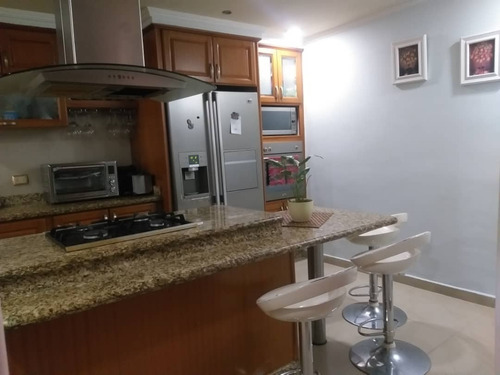 Imagen 6 de 12 de En Venta Townhouse San Diego Resd Los Frailes 0412-7439408