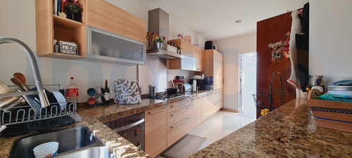 Imagen 15 de 30 de Casa En Venta En Jurica Un Solo Piso