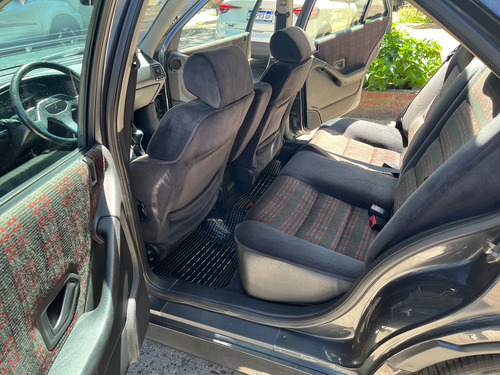 Peugeot 405 2.0 Mi