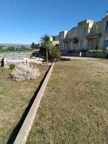 Imagen 10 de 12 de Duplex - Villa Santa Cruz Del Lago 4/5 Pers - Con Pileta Com