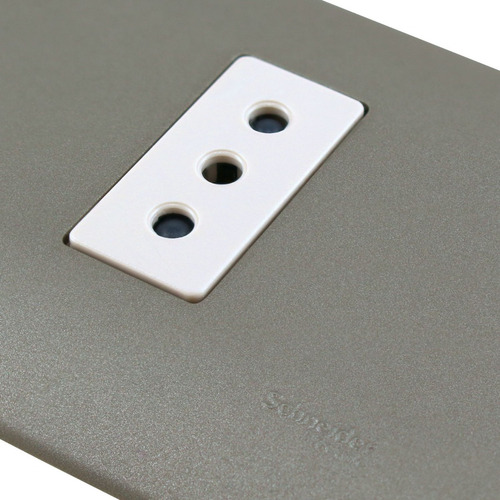 Enchufe Simple 2p+t 10a 250v Niquel/beige Emb Genesis