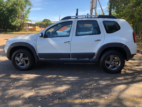 Renault Duster 2.0 16v Dynamique 4x4 Hi-flex 5p