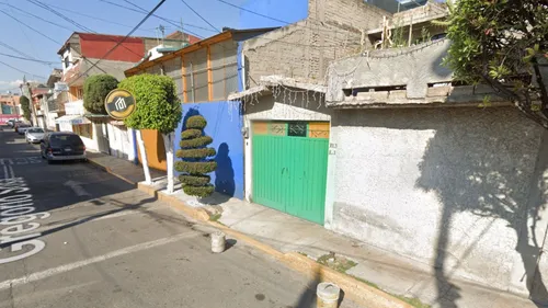 Casa En Consejo Agrarista Mexicano Iztapalapa Cdmx. Remates Exclusivos, Tu Nuevo Hogar Te Espera.
