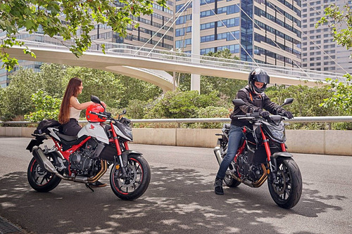 Honda Cb 750 Hornet Performance Bikes