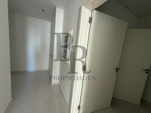 Departamento 3 Ambientes En Puerto Madero - Alvear Tower