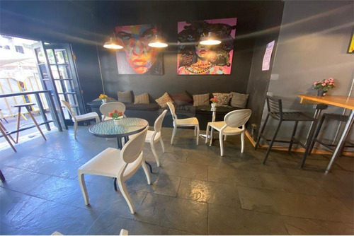Imagen 6 de 12 de Derecho A Llave Cafetería En Barrio Bellas Artes