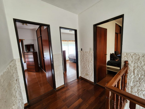 Hermosa Casa 4 Ambs Con Patio Y Parrilla En Villa Del Parque
