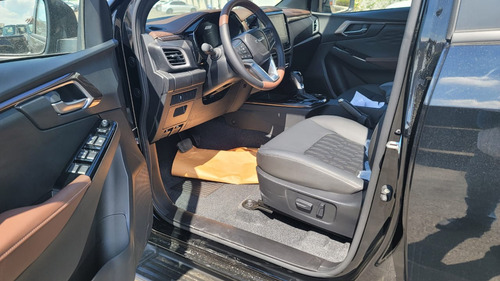 Isuzu D-max. 4x4 2025