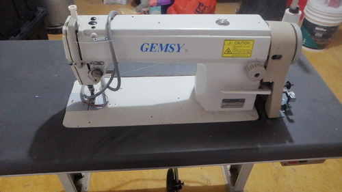 Maquina De Coser Recta Gemsy