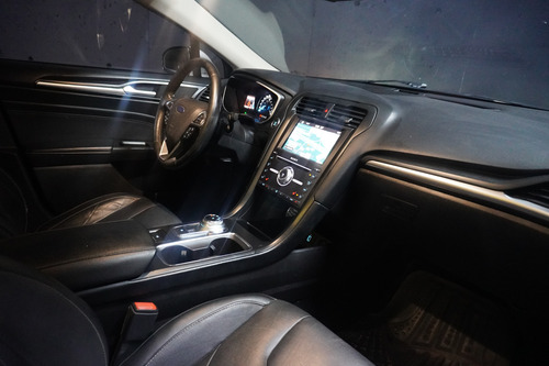 Ford Fusion 2.0 Titanium At