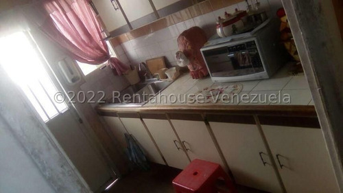 Imagen 5 de 30 de Casa En Venta En Las Mercedes Cabudare Amplio Patio Para Recreación Y Ampliaciones Gabriela. C #23-13660