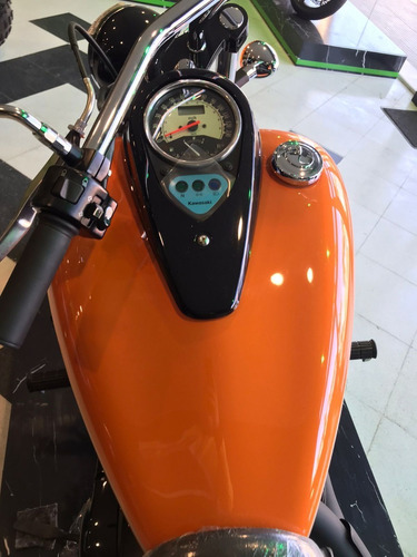 Imagen 16 de 20 de Kawasaki Vulcan 900 Custom 2022 0km Naranja