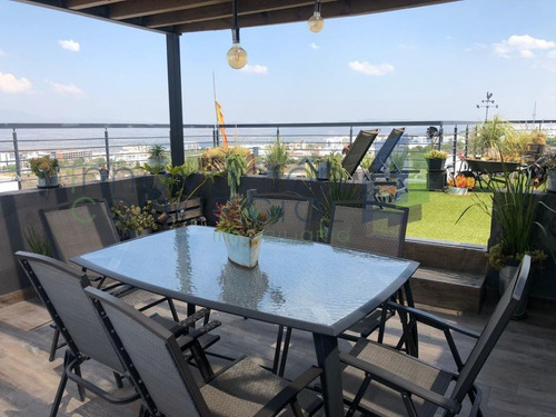 Imagen 11 de 20 de Zibata Casa De 3 Pisos En Venta Con Hermosa Vista Al Valle