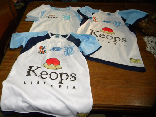 Imagen 1 de 6 de Lote De 3 Camisetas De Basquet De Niños Usadas