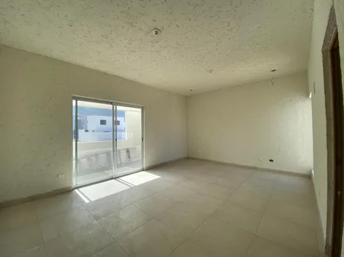 Casa En Venta Cumbres Santoral