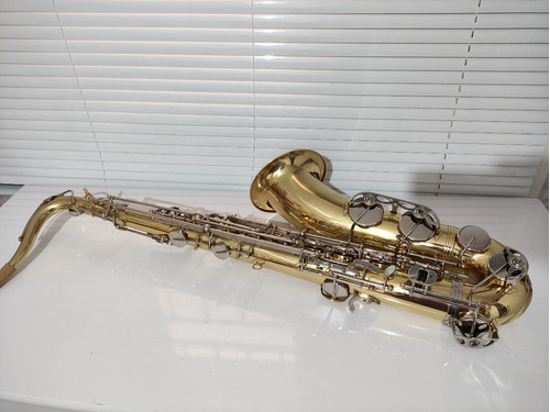 Saxofone Tenor Sib Magnum Dourado Estado De Novo Completo