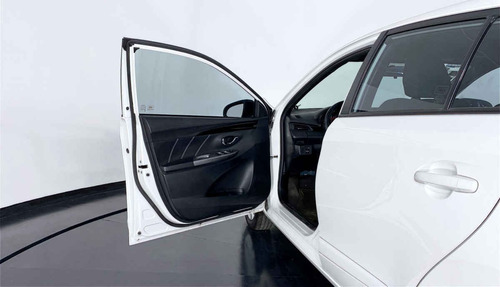 Imagen 13 de 15 de 105952 - Toyota Yaris 2017 Con Garantía