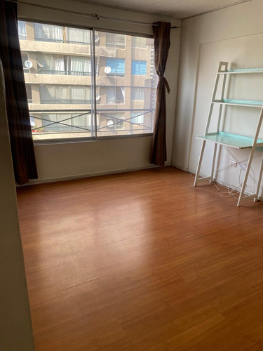 Oportunidad!!! Departamento En Excelente Ubicación Céntrica.