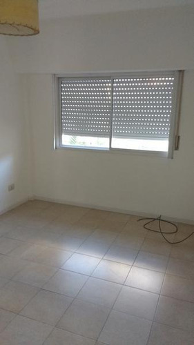Imagen 8 de 13 de Venta Departamento 3 Amb 60 M2 Valentin Alsina Lanus