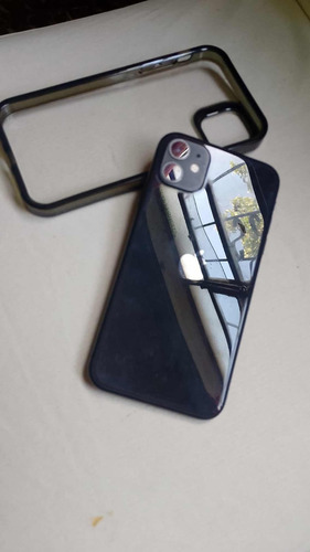 iPhone 11 Liberado,64g,420$